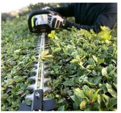 EGO HT2400E Hedgetrimmer 61cm Complete Kit -Lawn and Plant Care Store 33324 16633