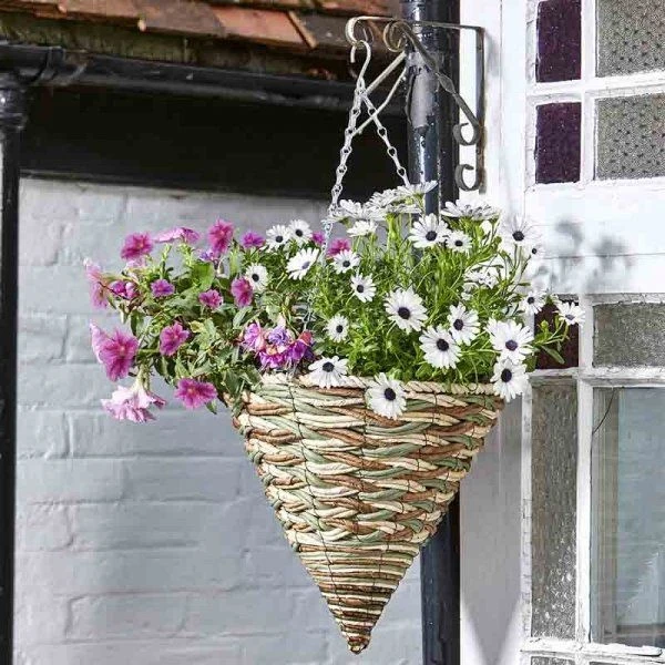 Smart Garden Trinity Cone Hanging Basket 35cm 2 Smart Garden Trinity Cone Hanging Basket 35cm - Image 2
