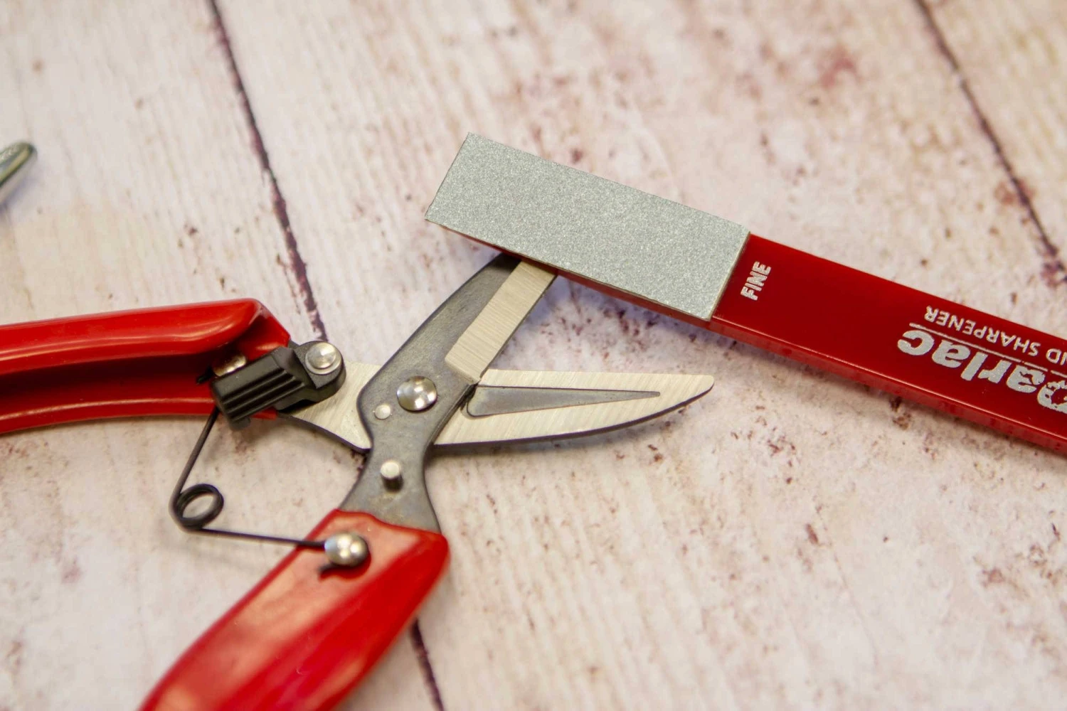 Darlac Fine Diamond Sharpener 2 Darlac Fine Diamond Sharpener - Image 2