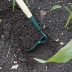 Wilkinson Sword Carbon Steel Draw Hoe -Lawn and Plant Care Store 45285 5156