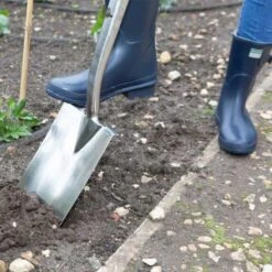 Wilkinson Sword Stainless Steel Digging Spade -Lawn and Plant Care Store 45291 5134