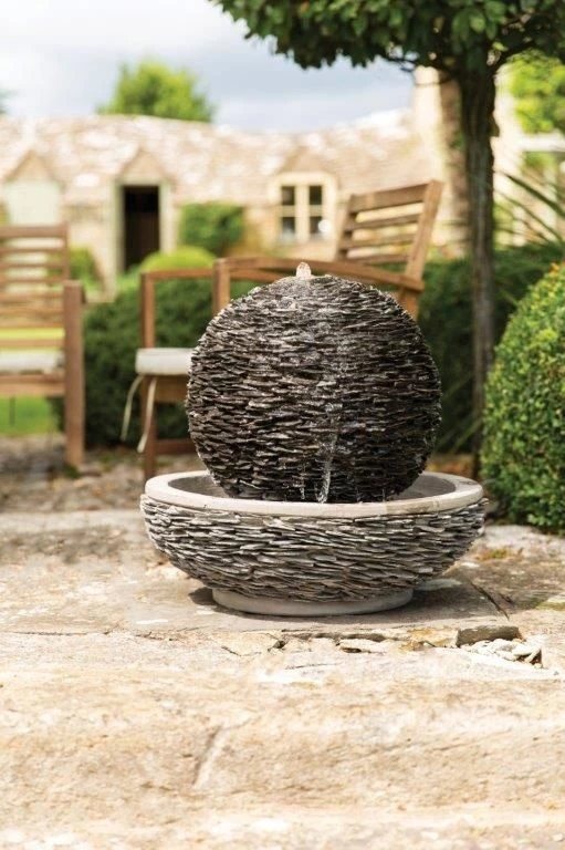 Woodlodge Large Lagoon Water Feature 2 Woodlodge Large Lagoon Water Feature - Image 2